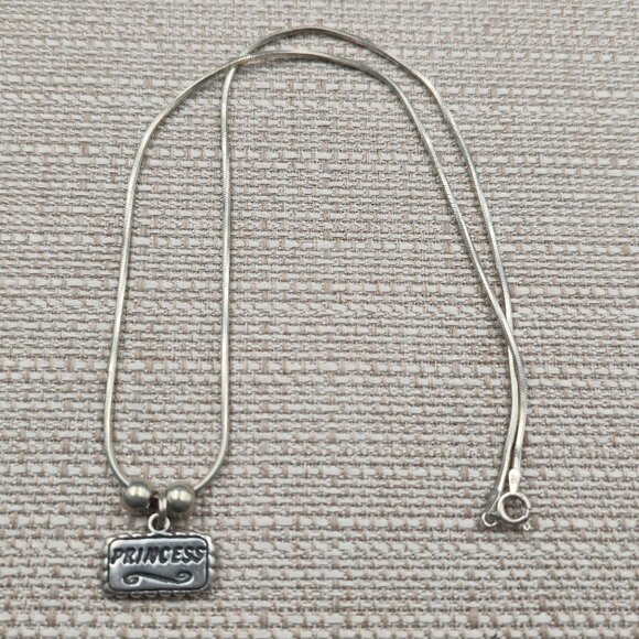 Jewelry - 18 Inch Sterling Silver Simple Style Princess Pendant Necklace A6065